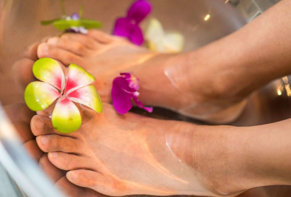 feet