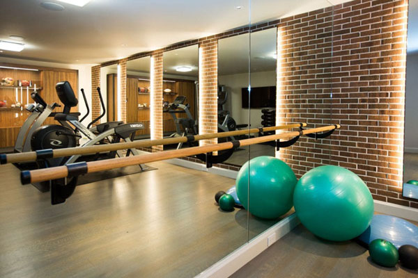 Best Gym Mirrors – The Most Acceptable Options to Go With